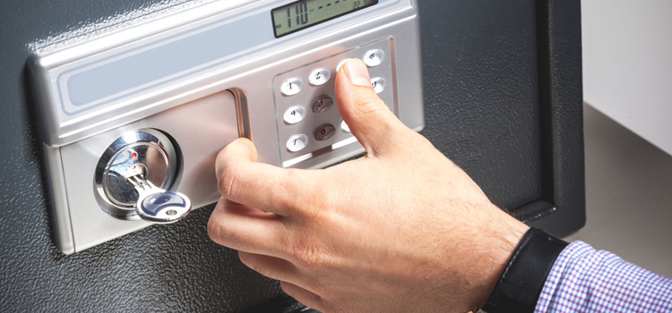 Safe Opener Service Woodcrest